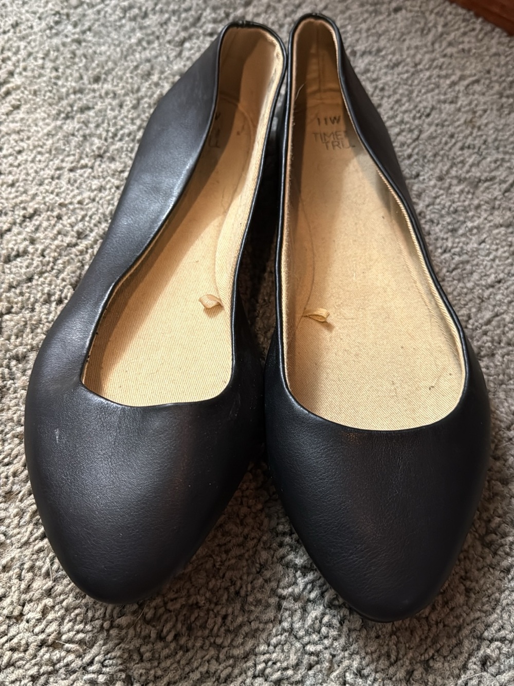 Classic Black Women's Leather Ballet Flats